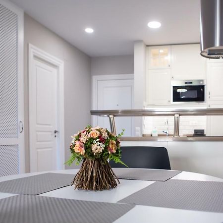 Beachfront Apartment In Fuengirola New Ngoại thất bức ảnh
